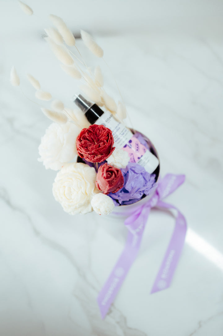 Magnolia - Perfume & Candlelight Bouquet